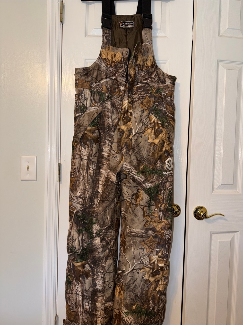 Men's/Unisex Realtree Camo Insulated Bib Jumpsuit - Brown/Green